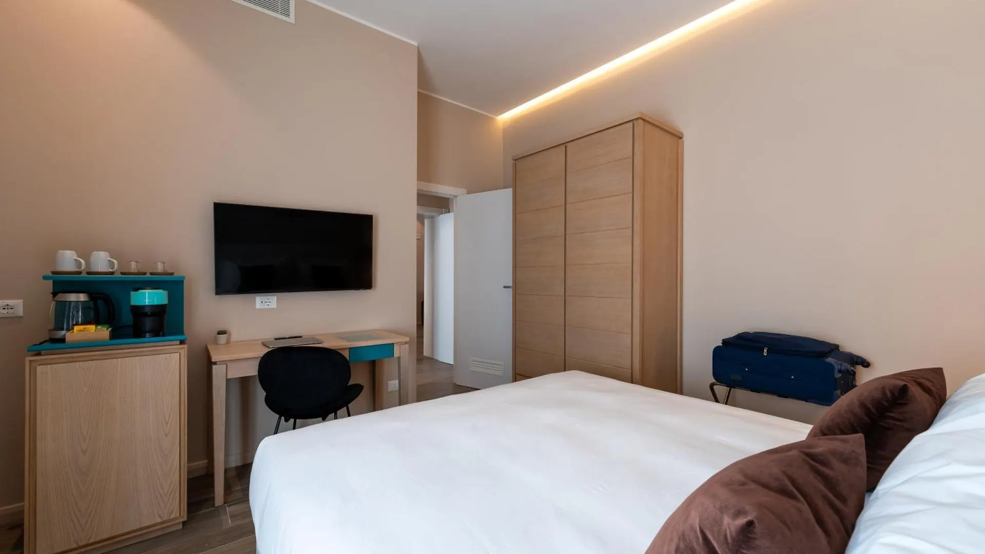 Corte Novella Hotel & Residence Brescia 3*,